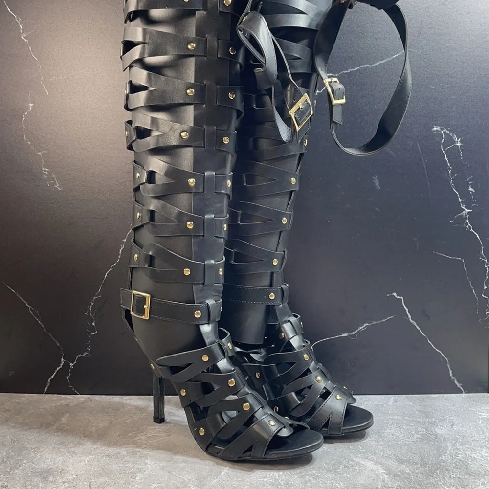 TimeTang Strap Heels Black Size 6.5m - Picture 1 of 9